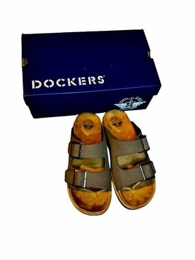 Unisex Trend, Confortable Dockers Brown Dual-Buckle Slide Sandal Size 8 M Benham
